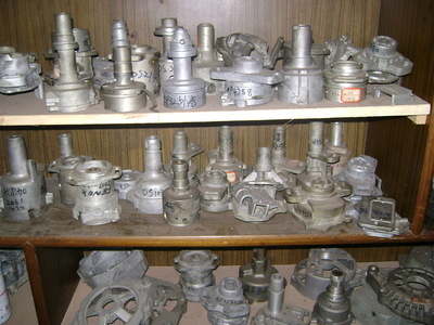 余姚市城區(qū)東南電機(jī)部件廠 專業(yè)制造鋁壓鑄傳感器、電動工具與汽車配件